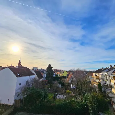 Apartmenthaus - * Ludwigshafen am Rhein